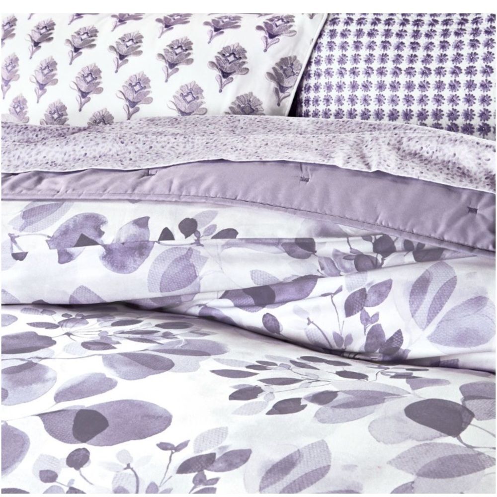 SKY
Misty Eucalyptus Duvet Cover, Full/Queen
100% Exclusive - Picture 3 of 5